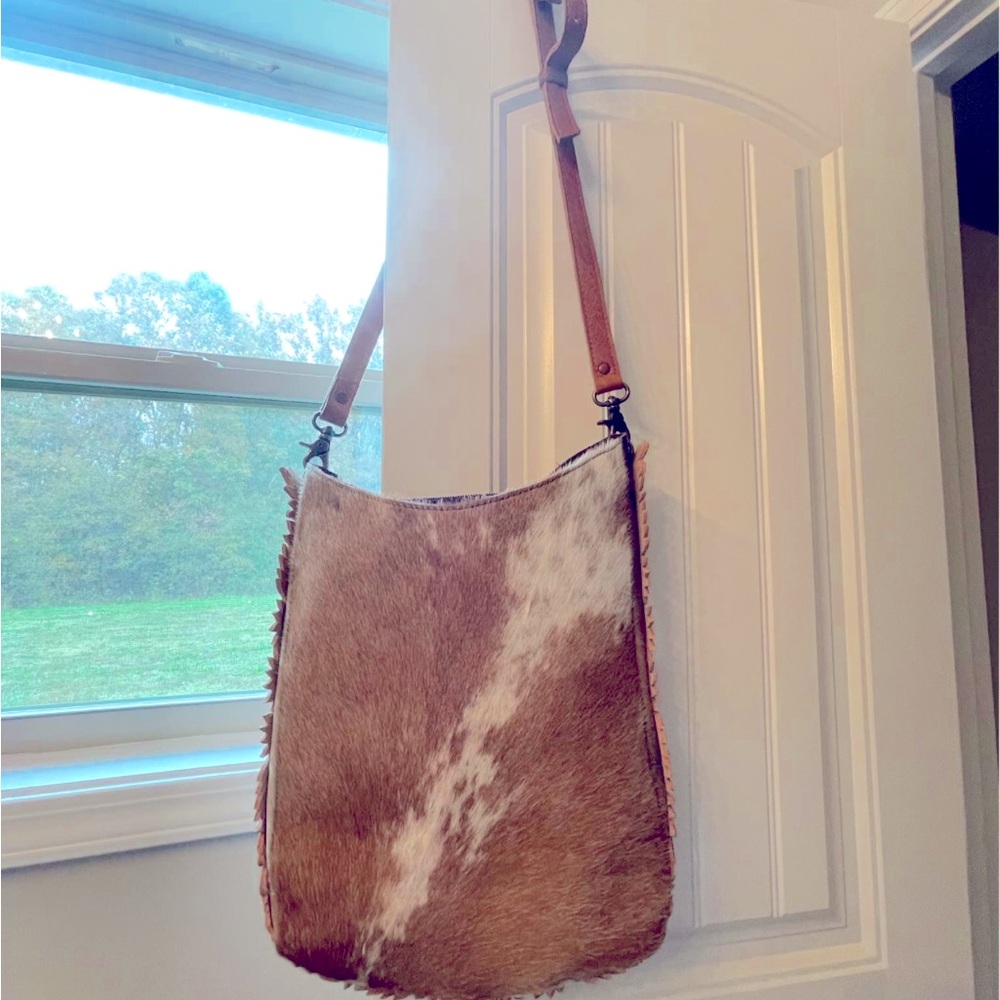 American Darling Crossbody Cowhide Sunflower Tooling